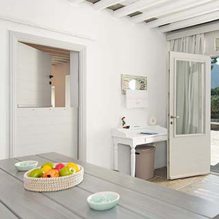 Le petit salon